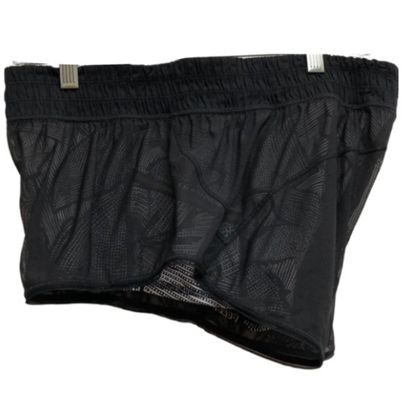 LIKE NEW! Lululemon City Sky Run By Short - Picture 5 of 15